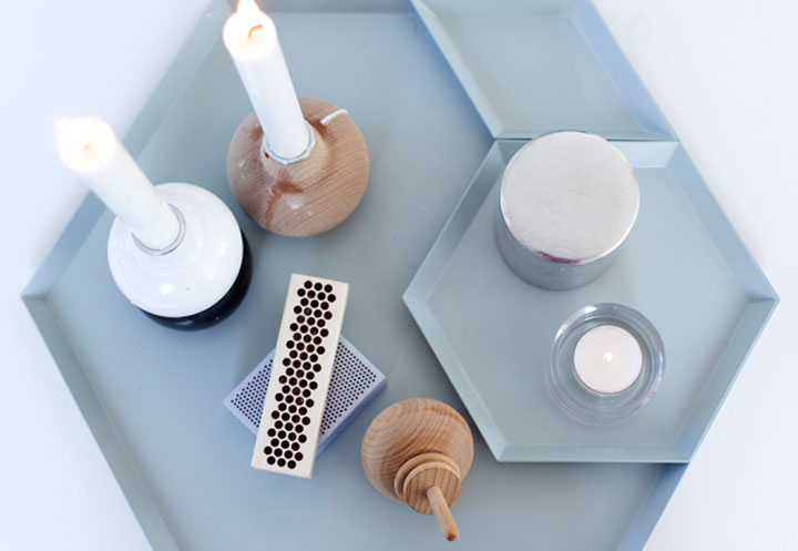 hay schalen met kaarsen