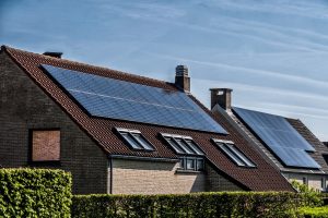 is dak geschikt voor zonnepanelen of niet
